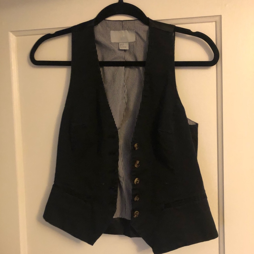 🌸🌸Black vest